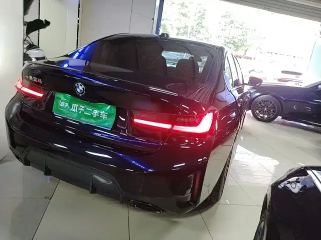BMW 3 Series — Фото автомобиля 6