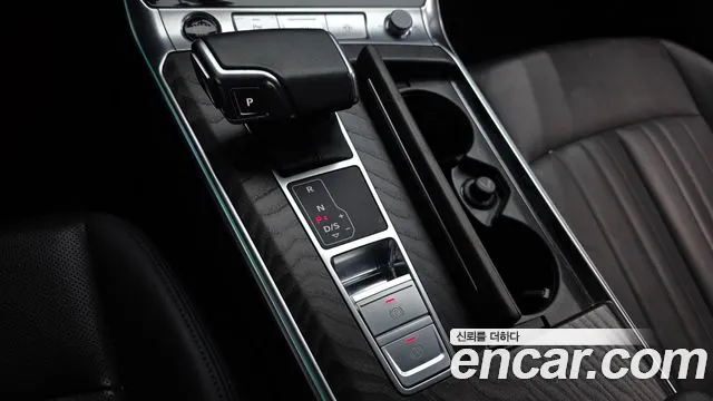 Audi A6 45 TFSI quattro Premium — Фото автомобиля 9