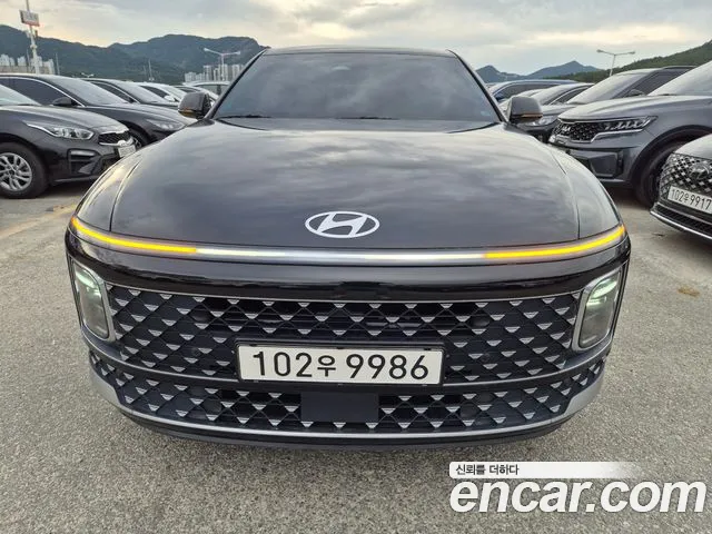 Фотография автомобиля — Hyundai Grandeur GN7