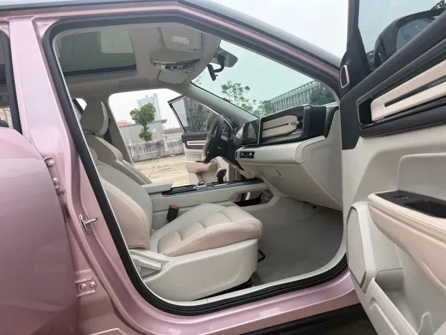 Geely ICON — Фото автомобиля 11
