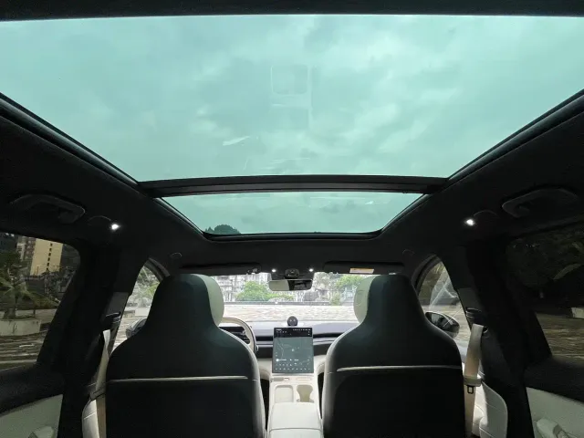 Nio ES6 — Фото автомобиля 13