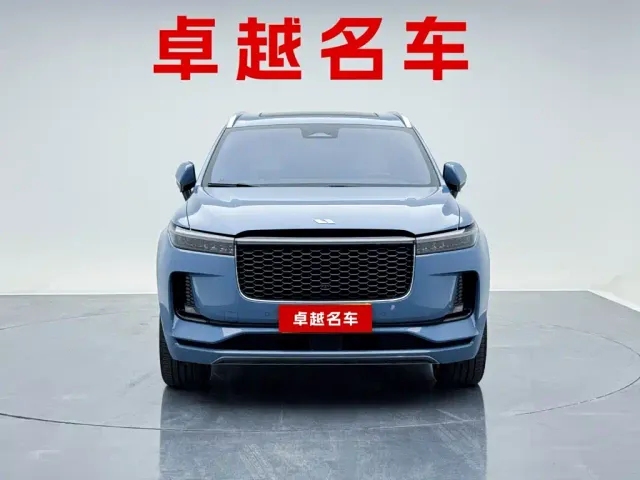 Li Auto ONE — Фото автомобиля 5