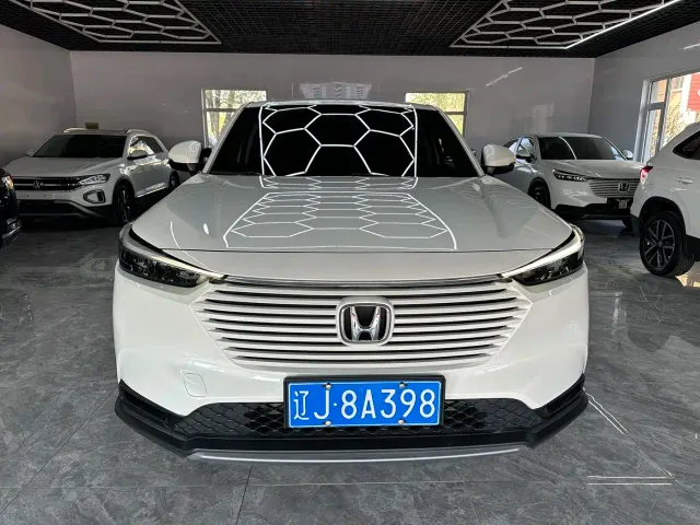 Фотография автомобиля — Honda Vezel