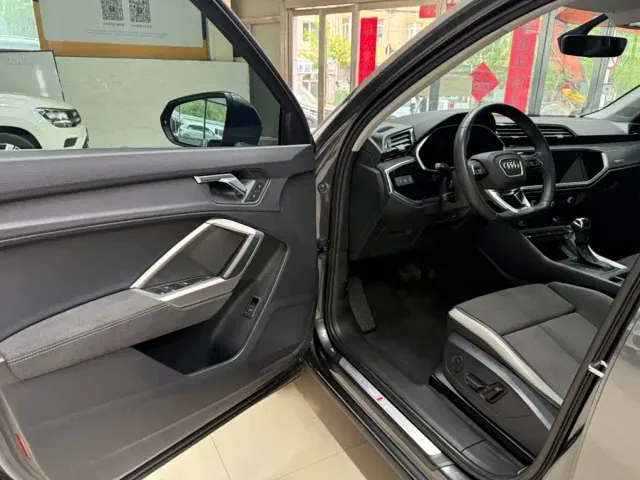 Audi Q3 — Фото автомобиля 8