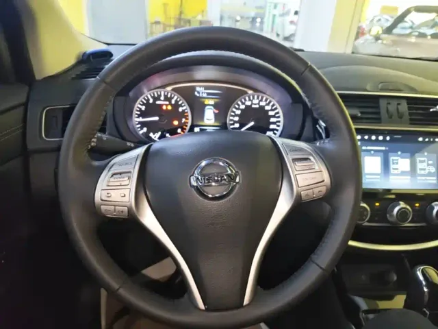 Nissan Tiida — Фото автомобиля 10