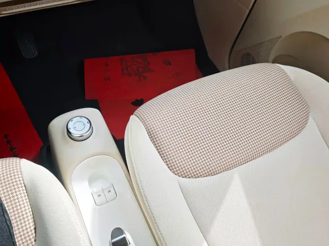 Wuling Hongguang Mini EV — Фото автомобиля 12