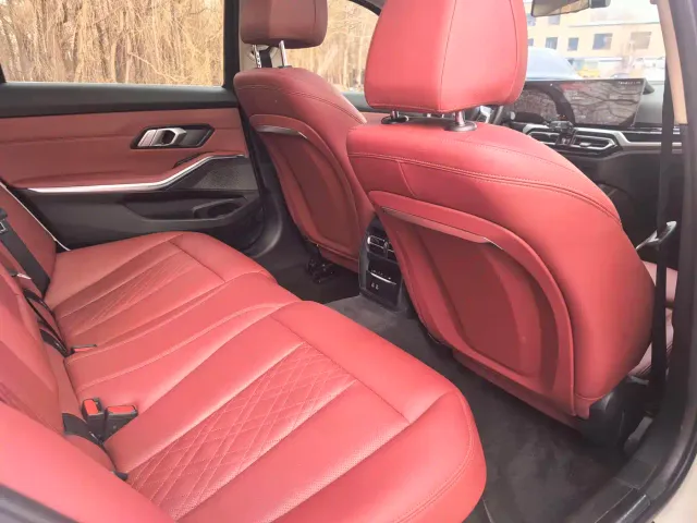 BMW 3 Series — Фото автомобиля 17