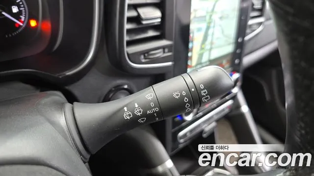 Renault-KoreaSamsung QM6 Новый QM6 2.0 GDe LE Signature 2WD — Фото автомобиля 19