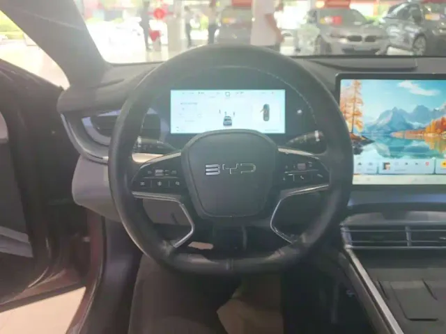 BYD Seal 07 DM-i — Фото автомобиля 10