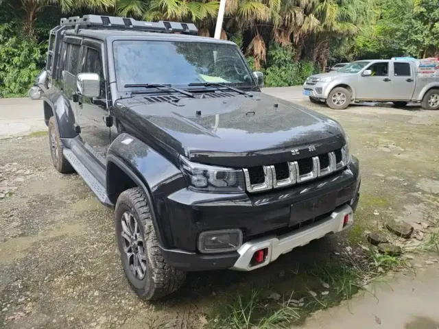 BAIC ORV Beijing Offroad BJ40 2024 2.0T Urban Hunter Glory Edition — Фото автомобиля 2
