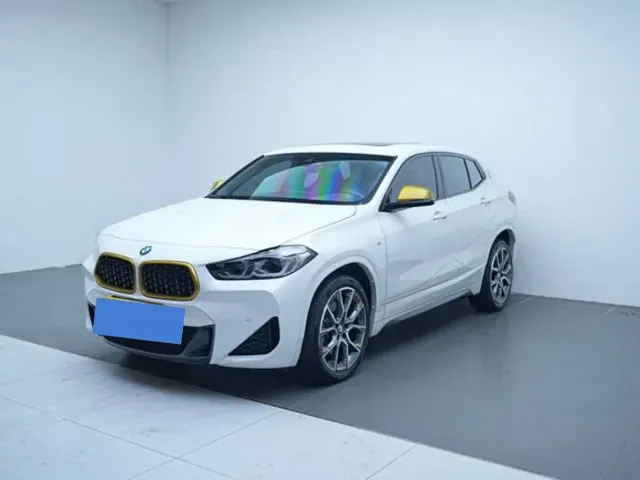 BMW X2 — Фото автомобиля 3