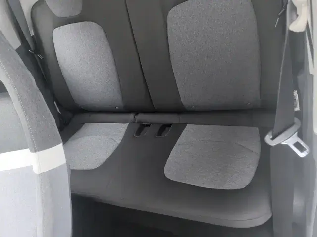 Wuling Hongguang Mini EV — Фото автомобиля 15