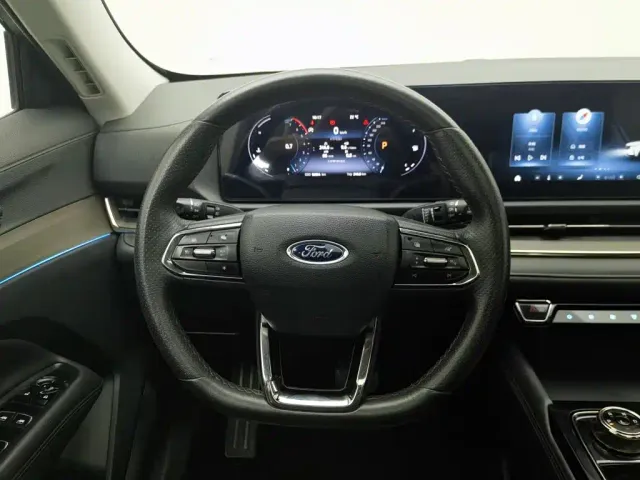 Ford Lingrui — Фото автомобиля 11