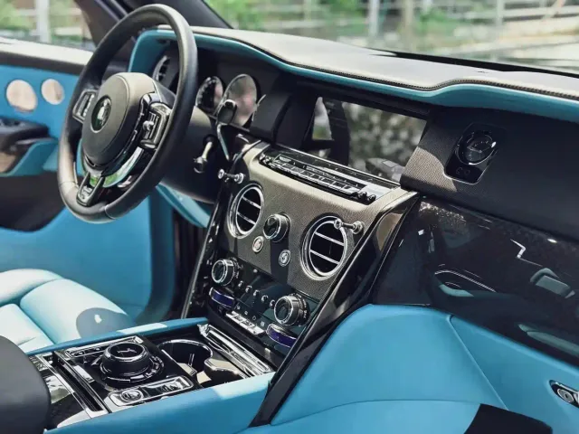 Rolls-Royce Cullinan — Фото автомобиля 4