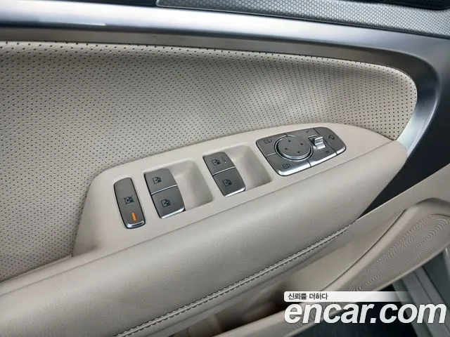 Genesis G70 New — Фото автомобиля 28
