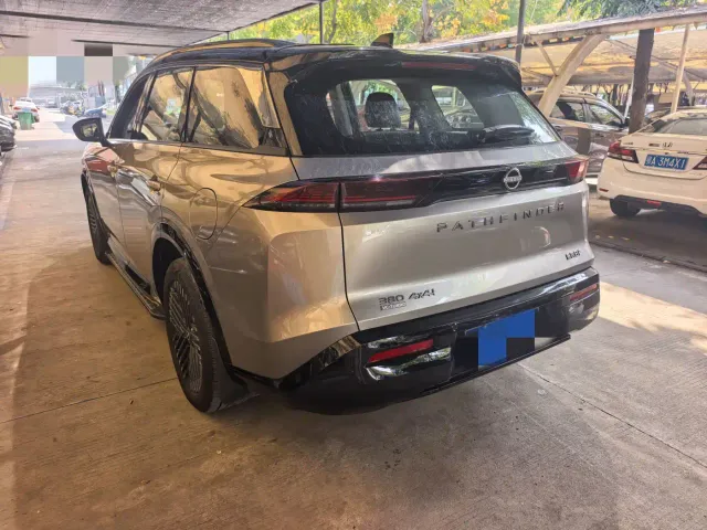 Nissan Terra — Фото автомобиля 17