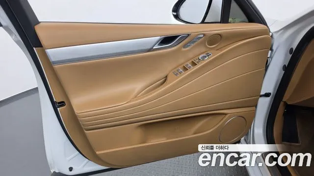 Genesis G80 RG3 — Фото автомобиля 13