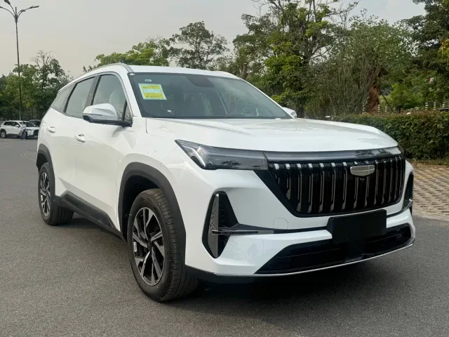 Geely Boyue L — Фото автомобиля 2