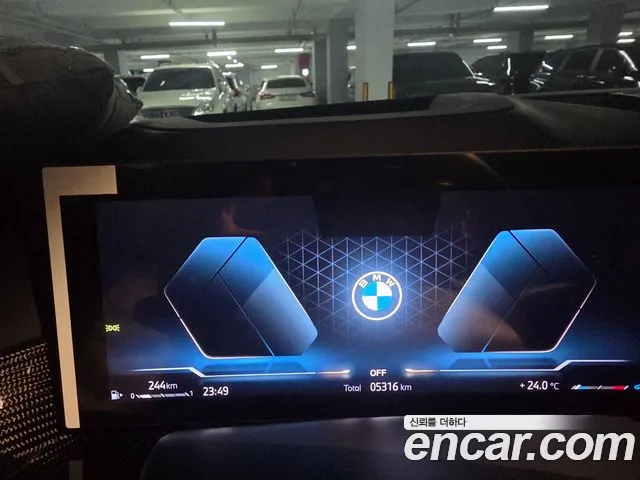 BMW X7 G07 — Фото автомобиля 12