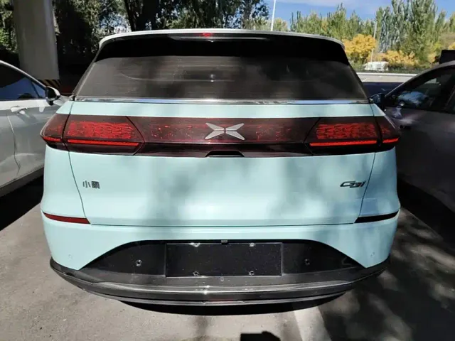 Xpeng G3 — Фото автомобиля 5