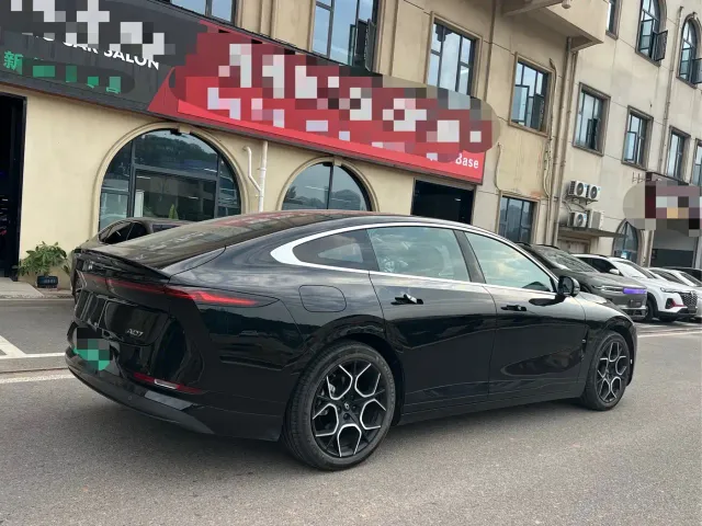 Changan Qiyuan A07 — Фото автомобиля 9