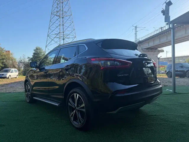 Nissan Qashqai — Фото автомобиля 4