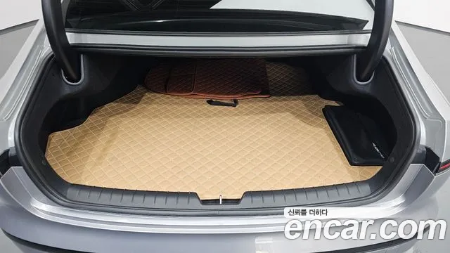 Hyundai Grandeur Grandeur (GN7) 3.5 LPG 2WD (Такси) — Фото автомобиля 14