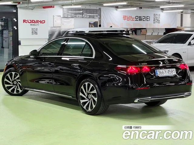 Mercedes-Benz E-Class W214 — Фото автомобиля 3