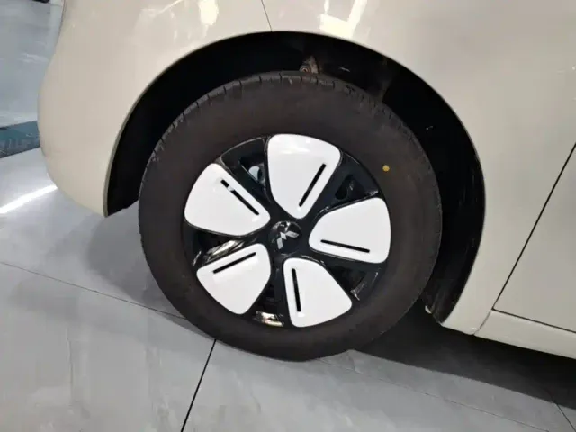 Wuling Hongguang Mini EV — Фото автомобиля 22