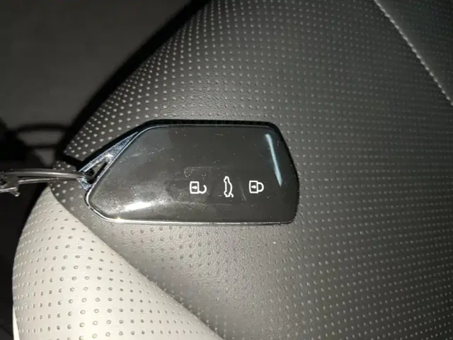 Volkswagen ID.3 — Фото автомобиля 8
