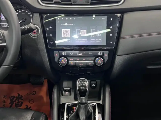 Nissan Qashqai — Фото автомобиля 12