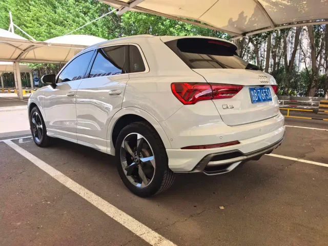 Audi Q3 — Фото автомобиля 22