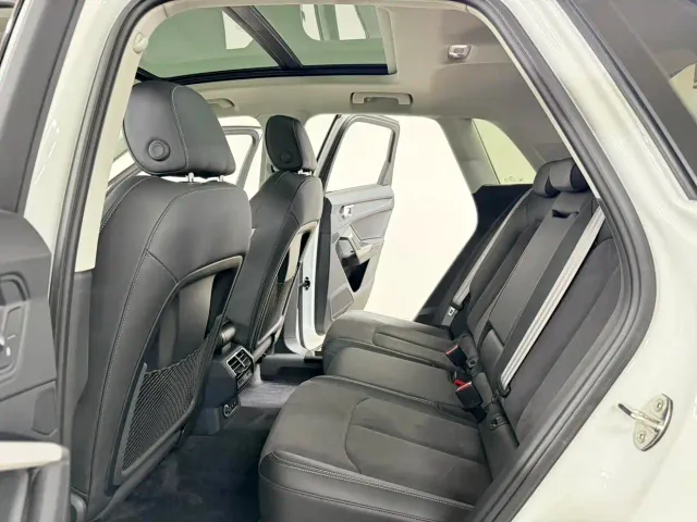Audi Q3 — Фото автомобиля 10