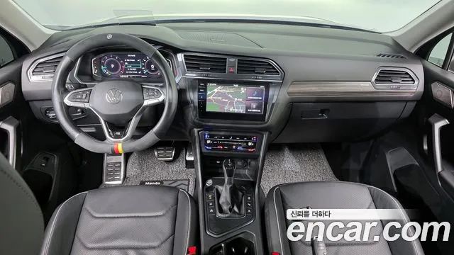 Volkswagen Tiguan — Фото автомобиля 7