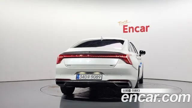 Kia K8 Hybrid — Фото автомобиля 4