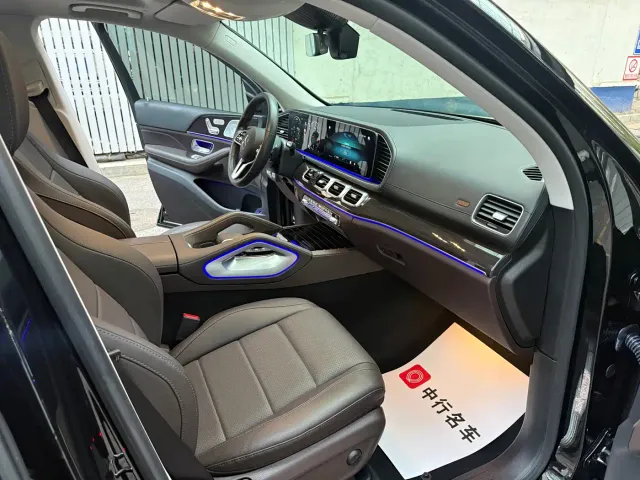 Mercedes-Benz GLE-Class — Фото автомобиля 9
