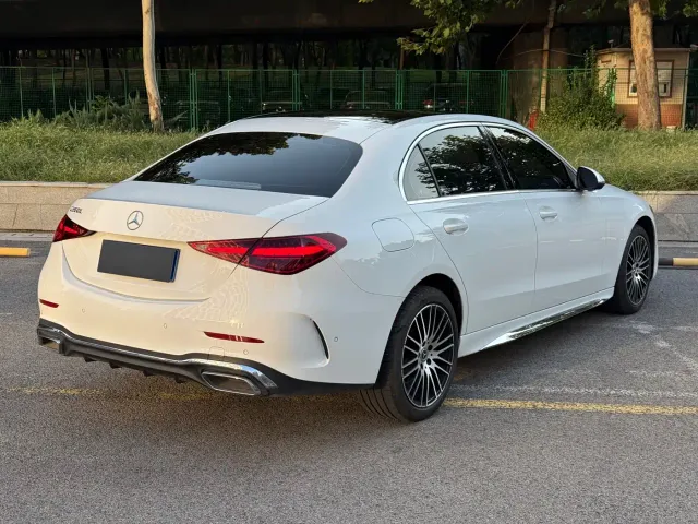 Mercedes-Benz C-Class — Фото автомобиля 13