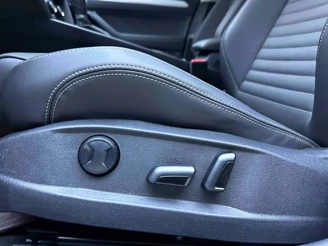 Volkswagen Magotan — Фото автомобиля 17