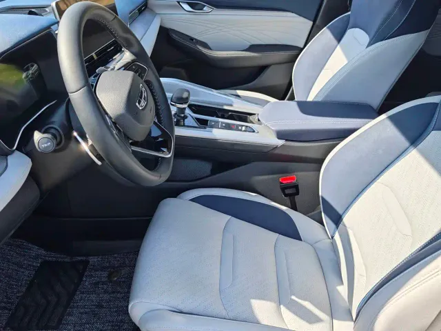 Geely Xingrui — Фото автомобиля 7