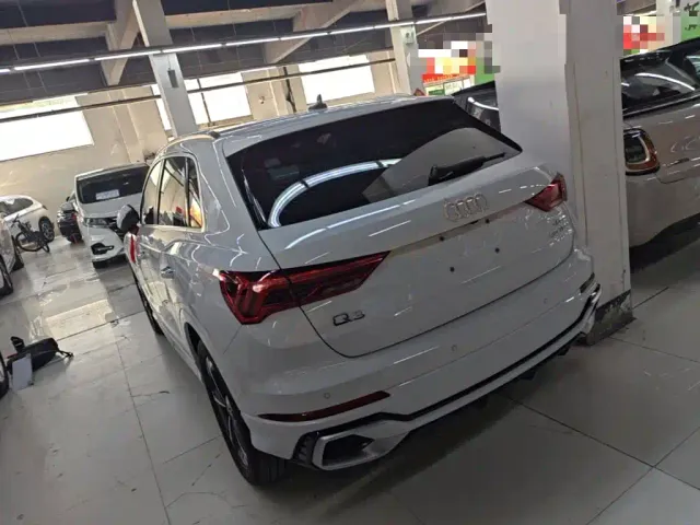 Audi Q3 — Фото автомобиля 4