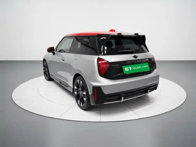 MINI John Cooper Works — Фото автомобиля 4