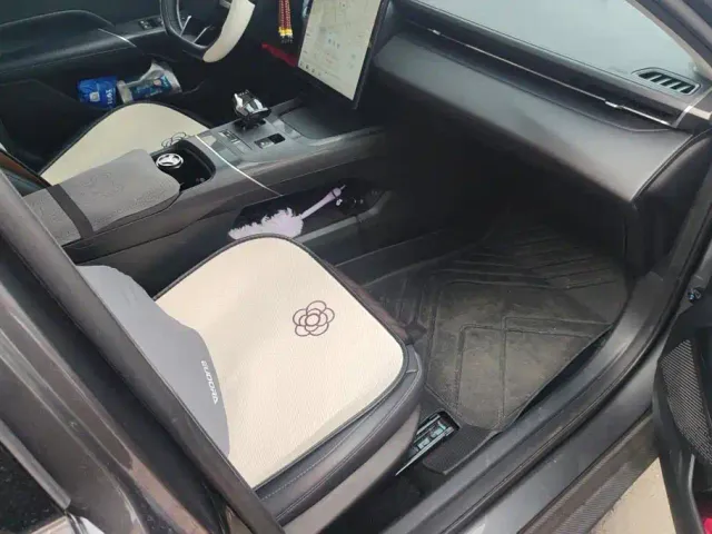 Changan Eado — Фото автомобиля 8