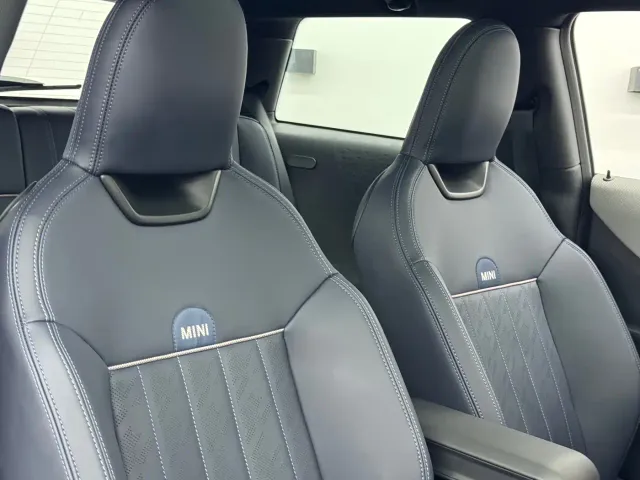 MINI Hatch — Фото автомобиля 8
