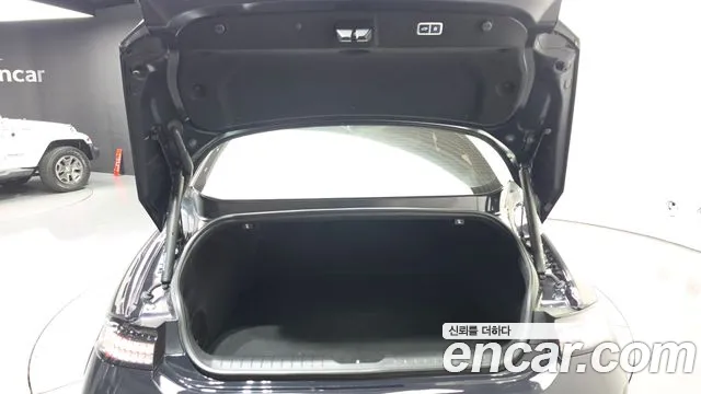 Hyundai Ioniq 6 — Фото автомобиля 20
