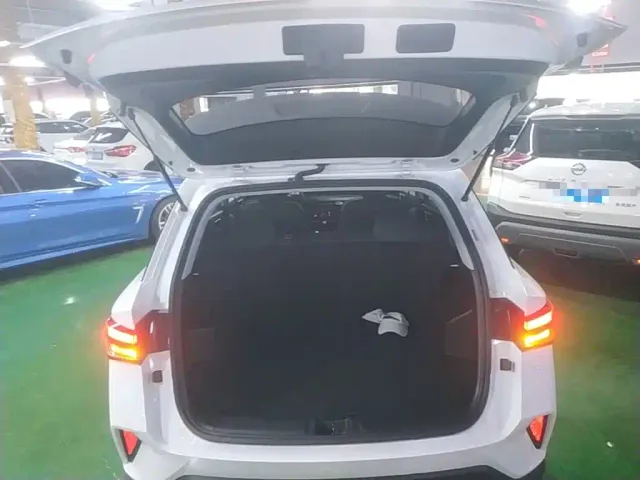 Wuling Xingchi — Фото автомобиля 18