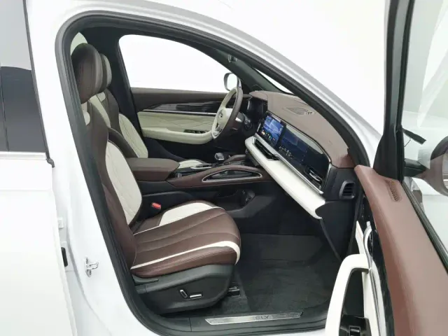 Geely Xingyue L — Фото автомобиля 23