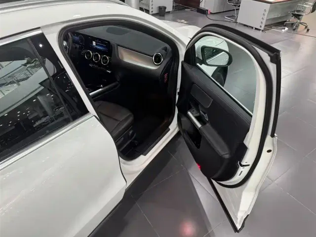 Mercedes-Benz GLA-Class — Фото автомобиля 22