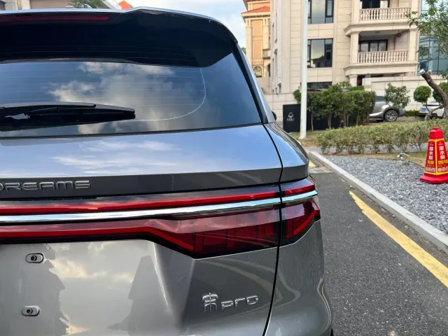 BYD Song Pro — Фото автомобиля 8