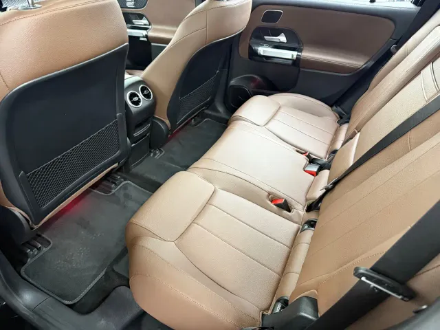 Mercedes-Benz EQB — Фото автомобиля 12