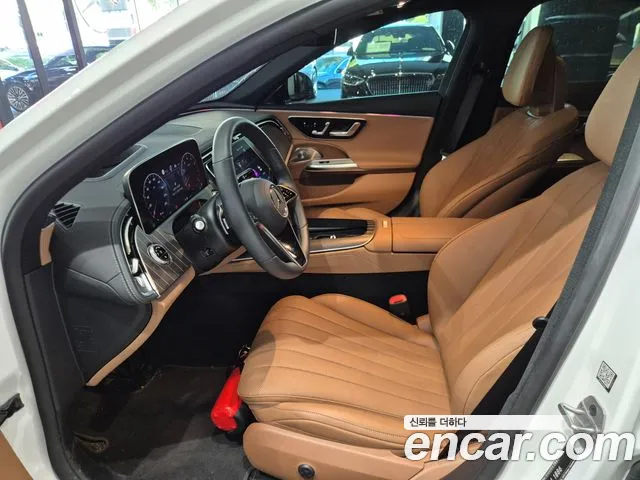 Mercedes-Benz E-Class W214 — Фото автомобиля 10